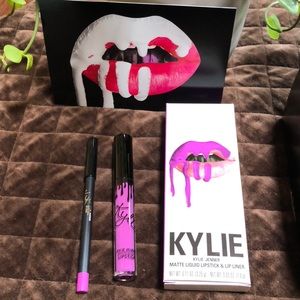 Kylie Cosmetics Makeup  Matte Liquid 💄 Liner Kit